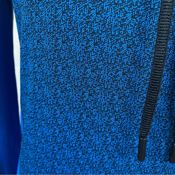 Under Armour Womens Size Small Blue Black HeatGear Cowl Neck Long Sleeve Top EUC - Picture 3 of 11